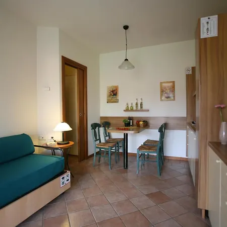 Bungalow Comfort Ośrodek wypoczynkowy Sirmione